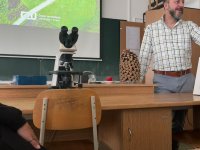 Fotosyntéza na vlastní oči: Gymnazisté z Přípotoční navštívili FAPPZ